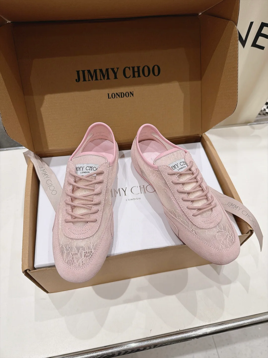 Кроссовки Женские Jimmy Choo 18436545