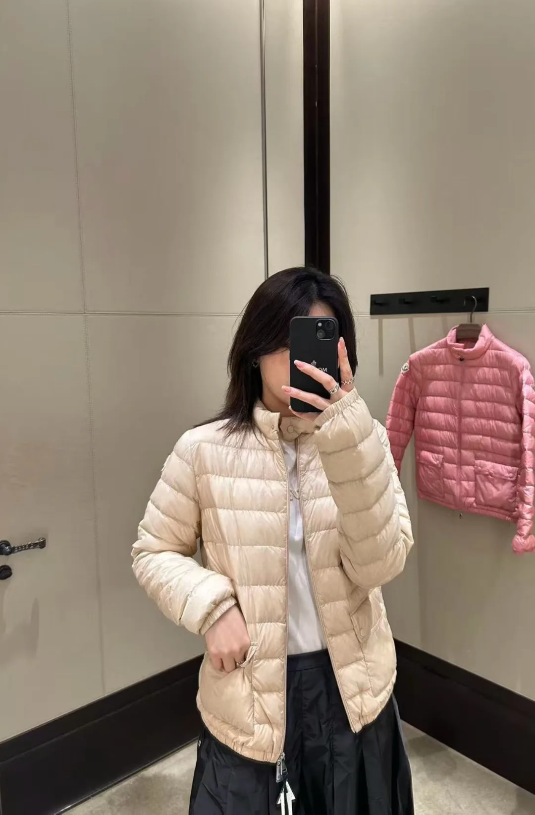 Куртки И Пуховики Женские Moncler 18746479