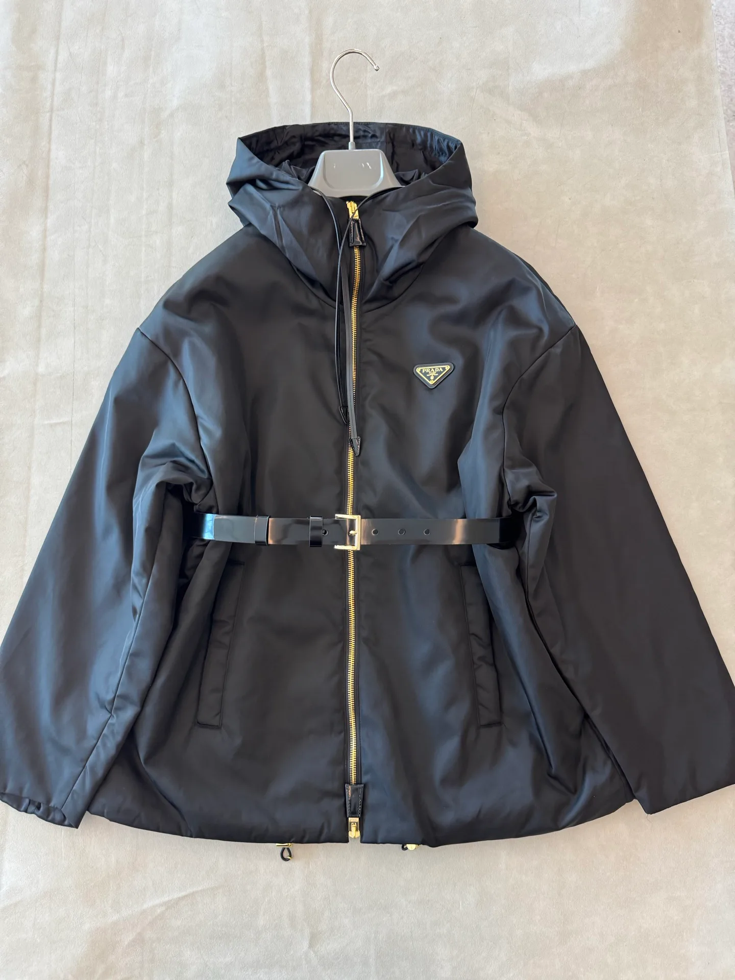 Куртки И Пуховики Женские Prada 18189294