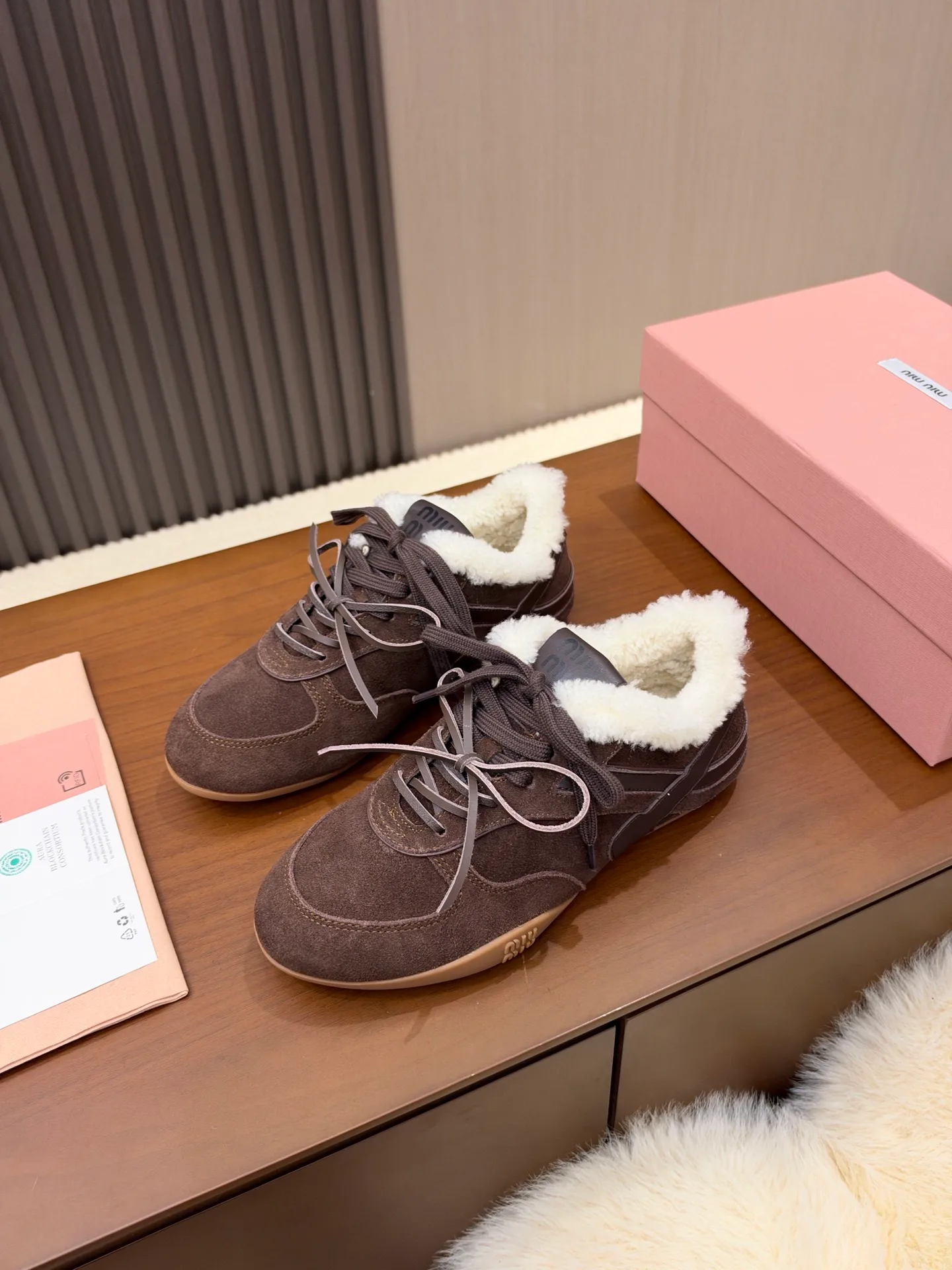 Кроссовки Женские Miu Miu 19621827