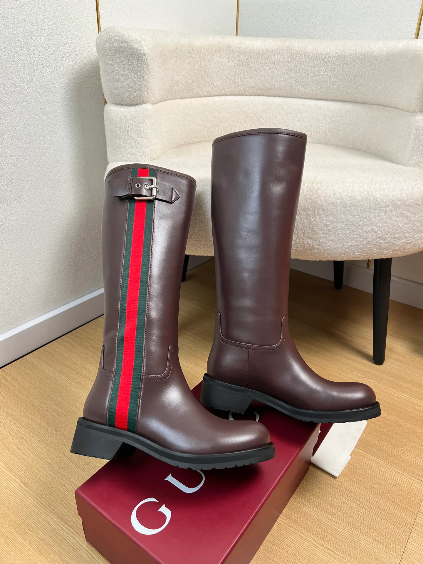 Сапоги Женские Gucci 18152929
