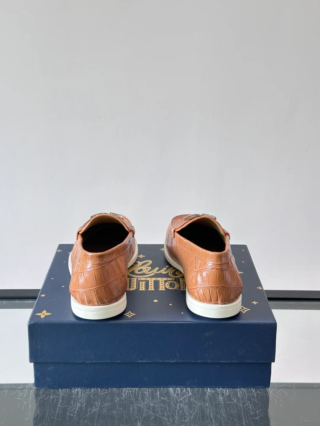 Лоферы И Туфли Мужские Louis Vuitton 18118560