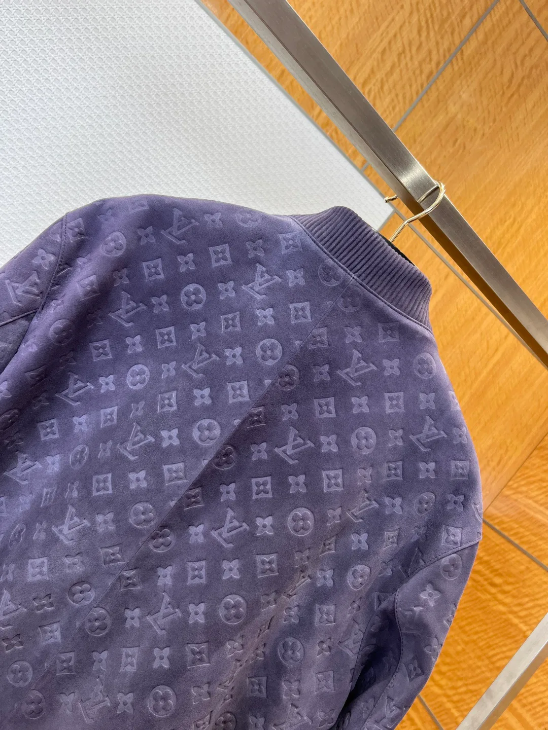 Куртки И Пуховики Мужские Louis Vuitton 11182479