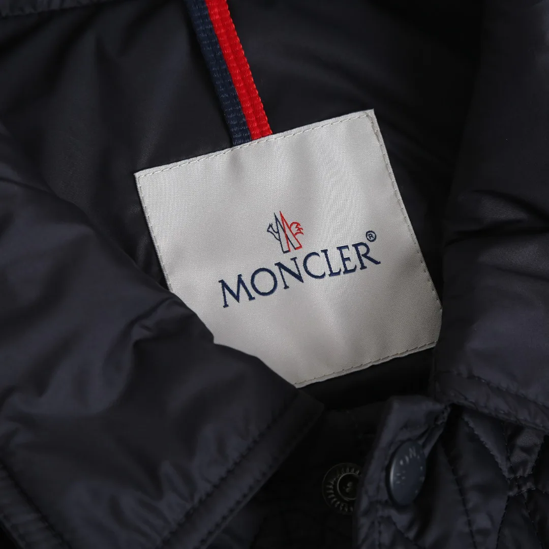 Куртки И Пуховики Мужские Moncler 18232306