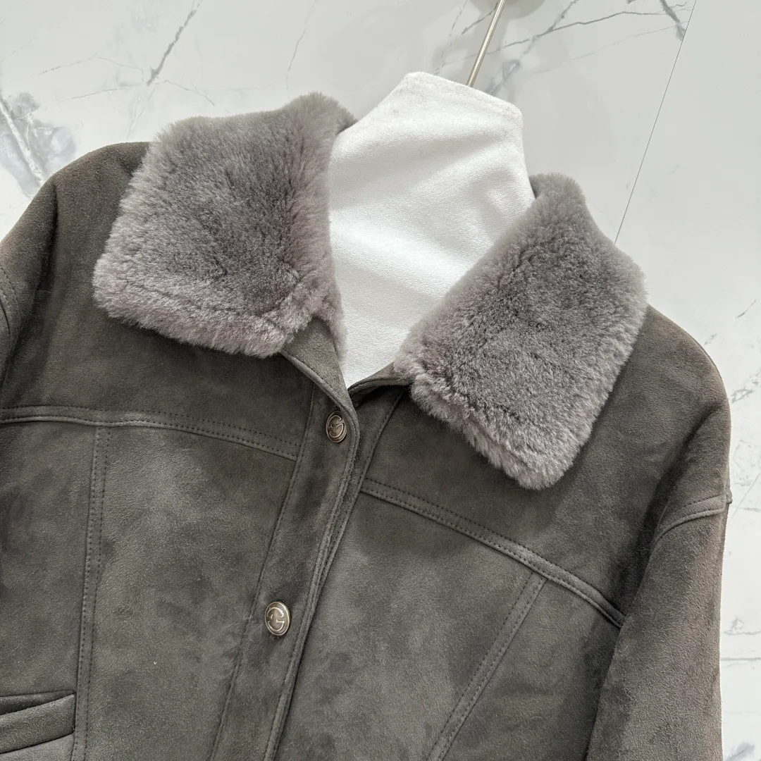 Кожаные Куртки И Дублёнки Женские Gucci 1635744