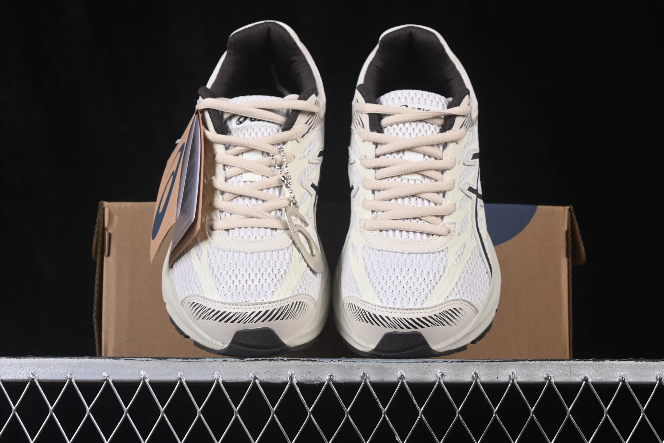 Кроссовки Женские Asics 17954848
