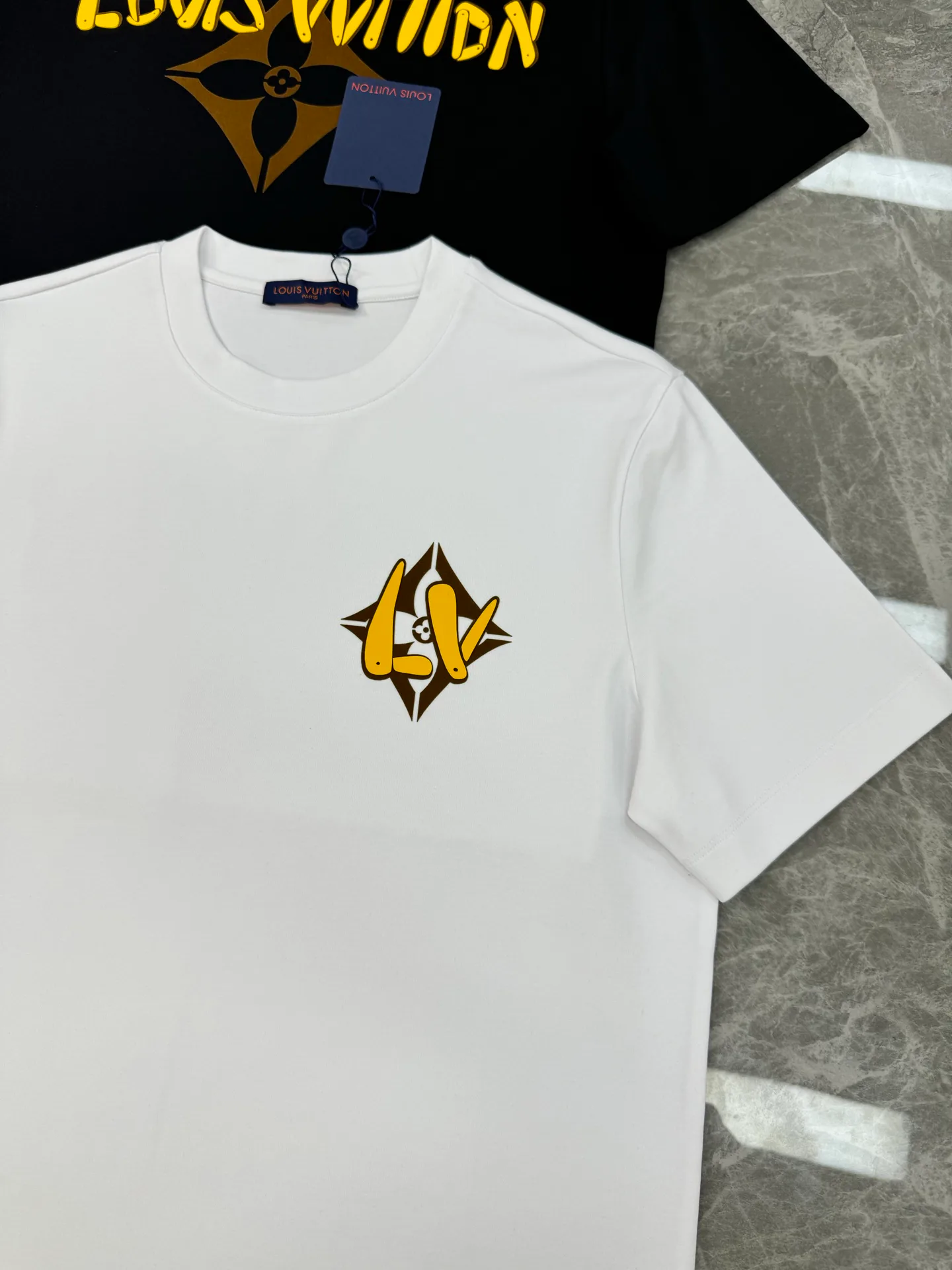 Футболки Женские Louis Vuitton 1234812