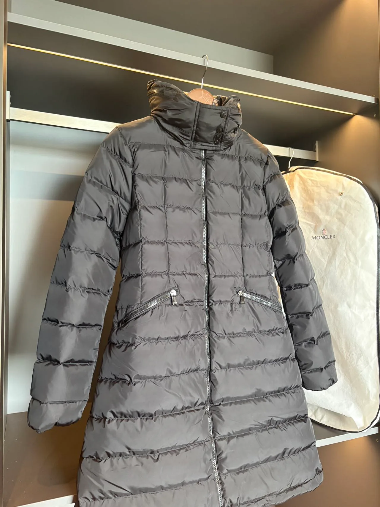 Куртки И Пуховики Женские Moncler 19734353