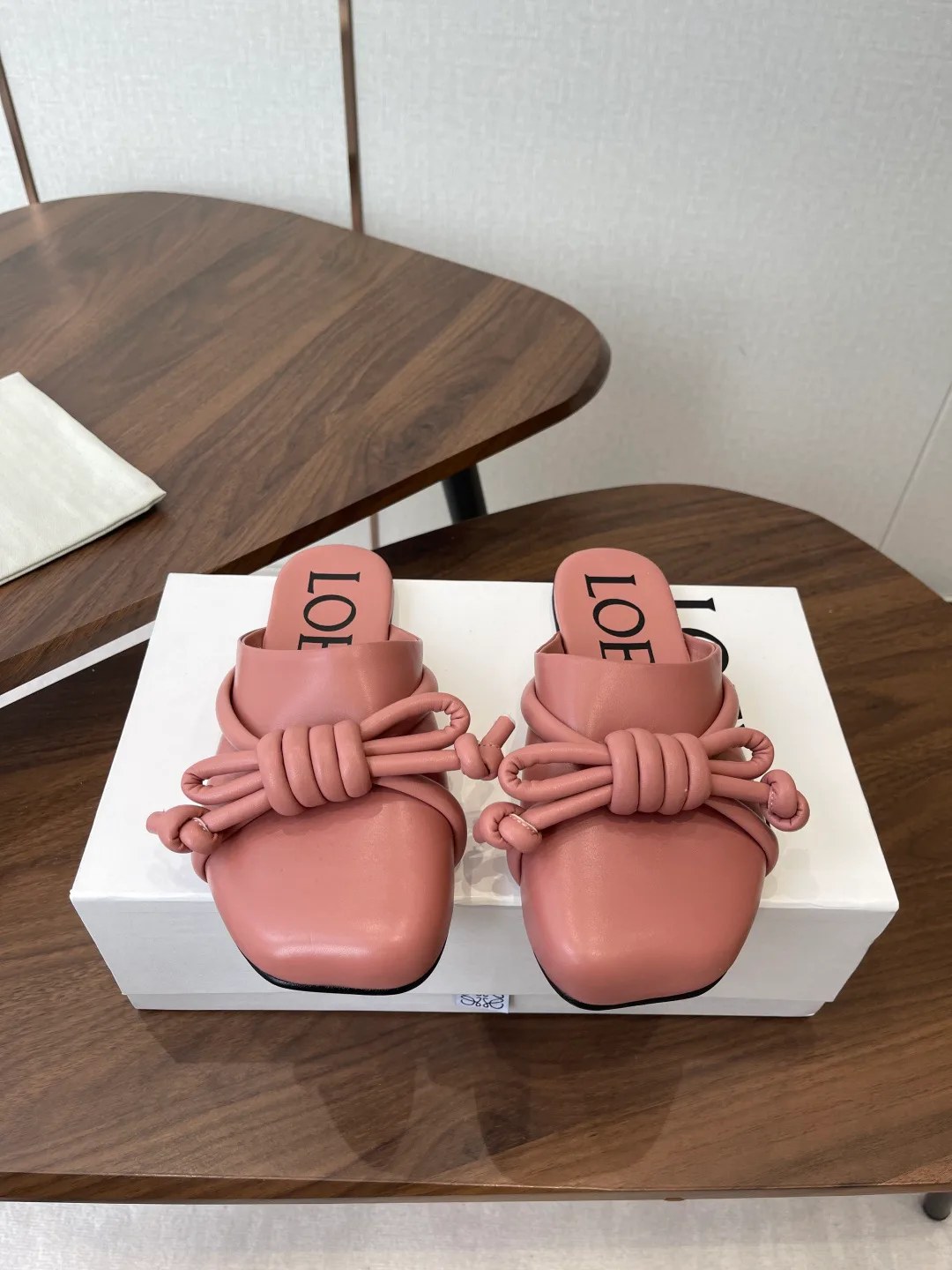 Шлепанцы Женские Loewe 11427971