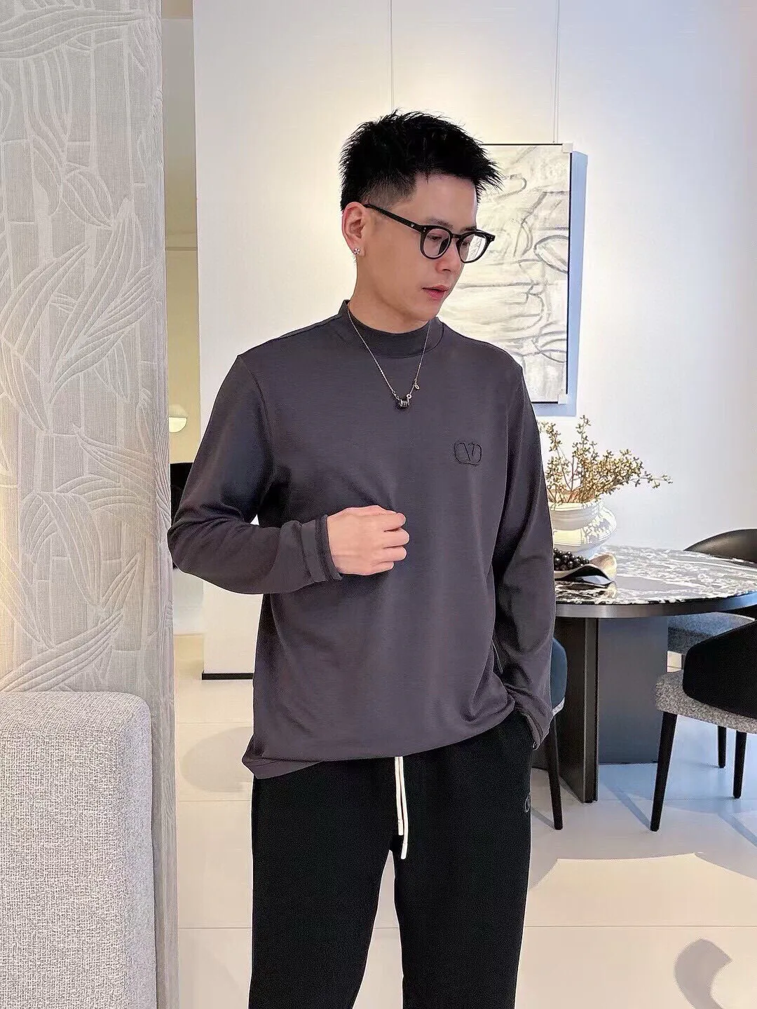 Лонгсливы Мужские Valentino 91449