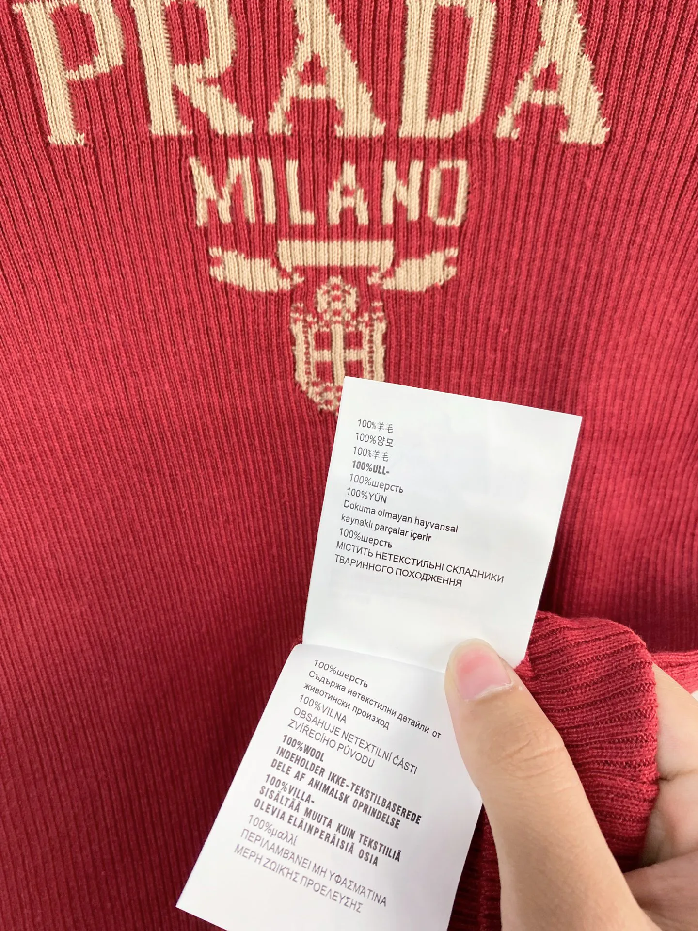 Футболки Женские Prada 11946190