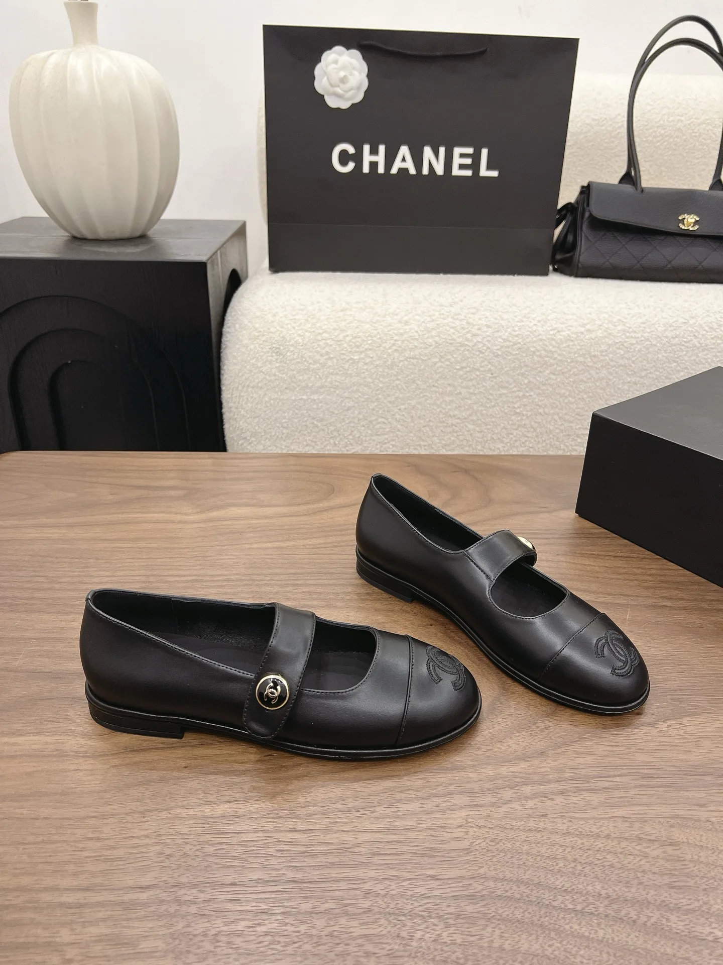 Туфли Женские Chanel 17672949