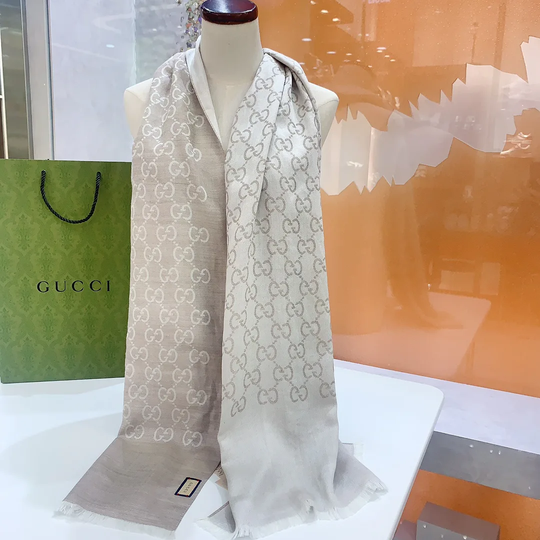 Шарфы Gucci 4529219