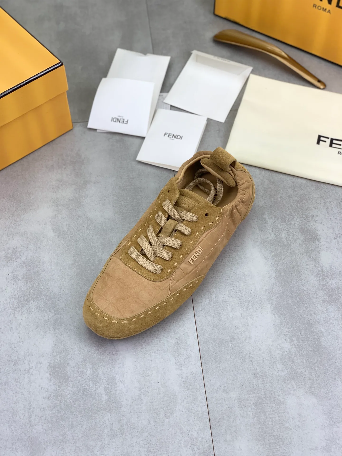 Кроссовки Мужские Fendi 13428280