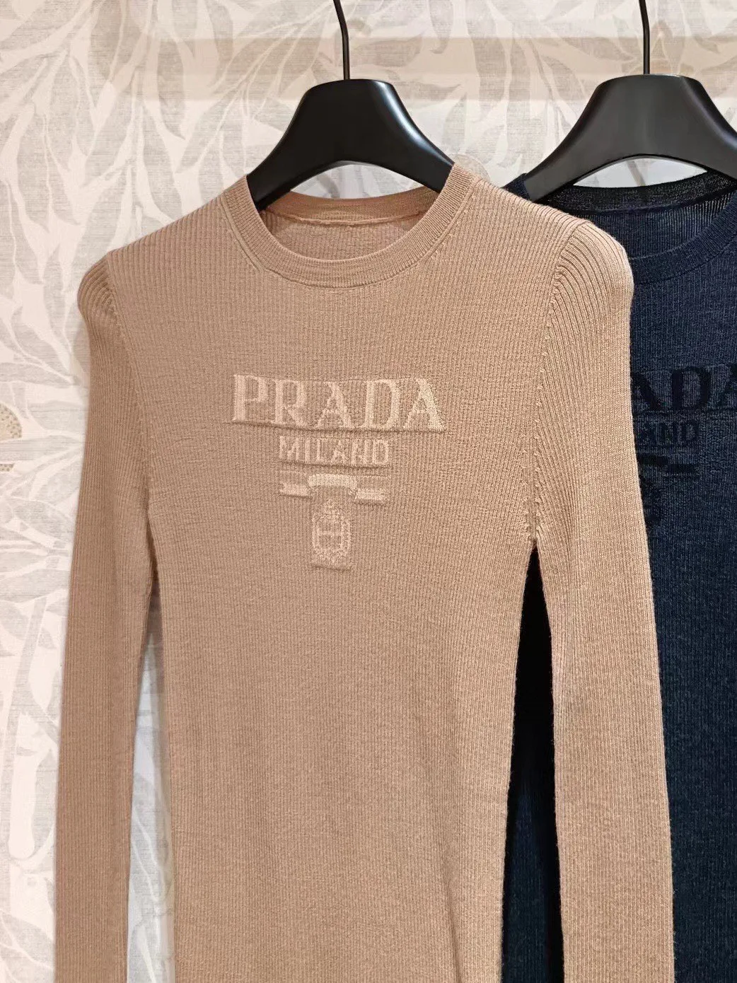 Лонгсливы Женские Prada 30198