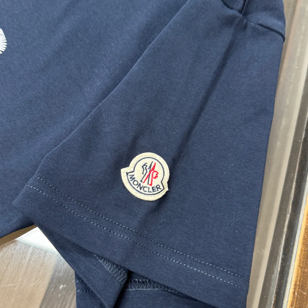 Футболки Женские Moncler 10201188