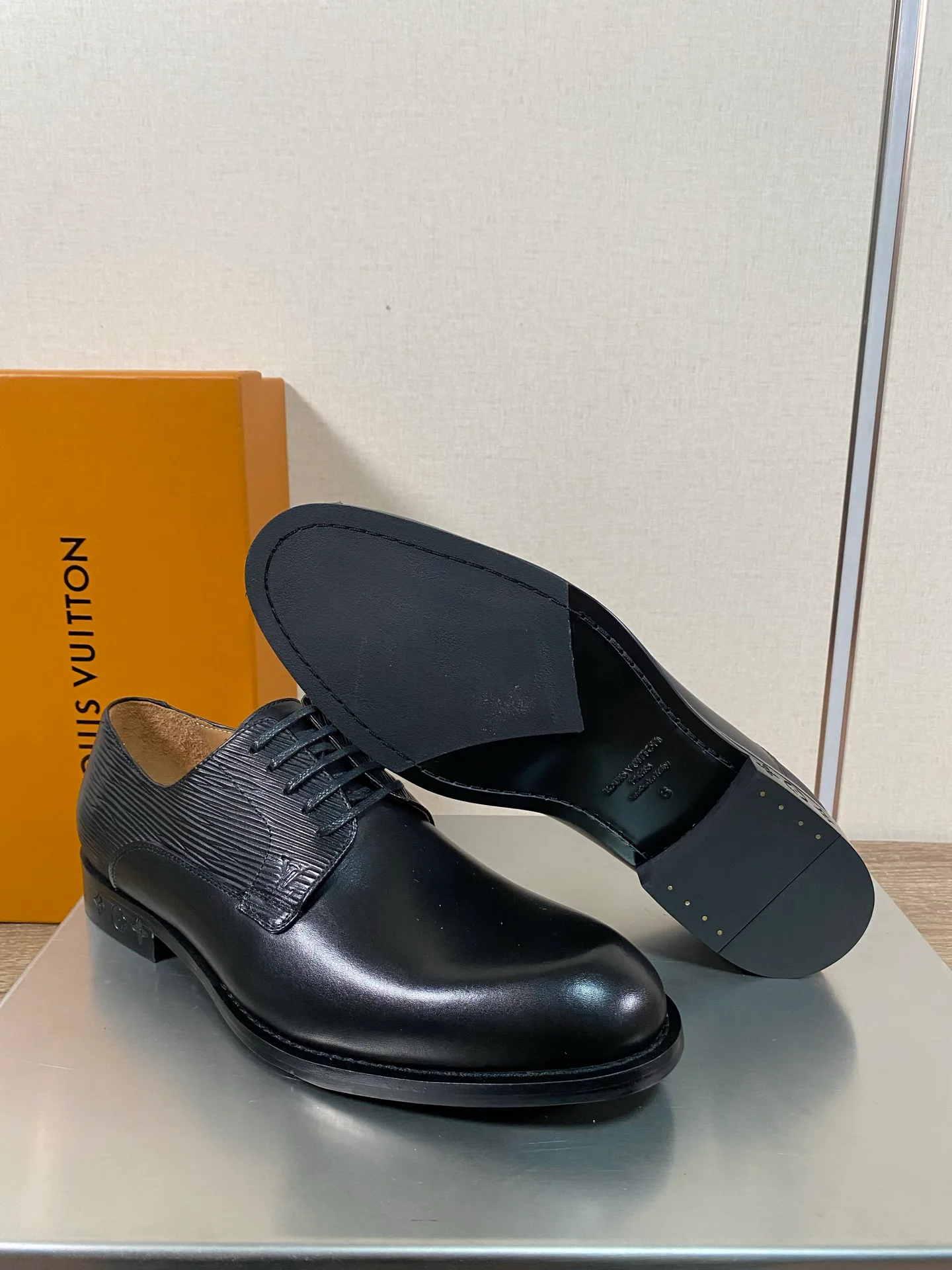 Лоферы И Туфли Мужские Louis Vuitton 18078679