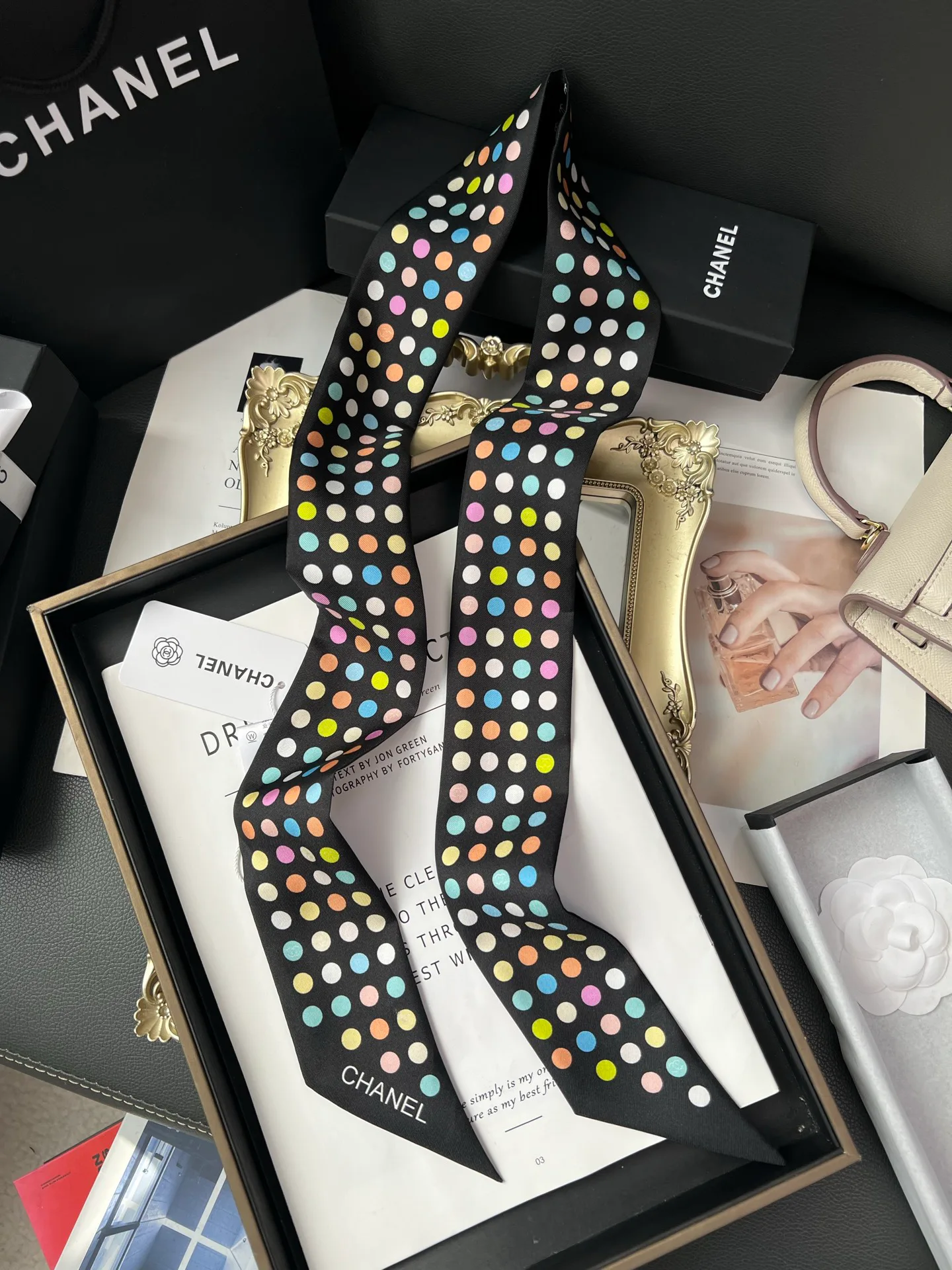 Платки Chanel 18675553