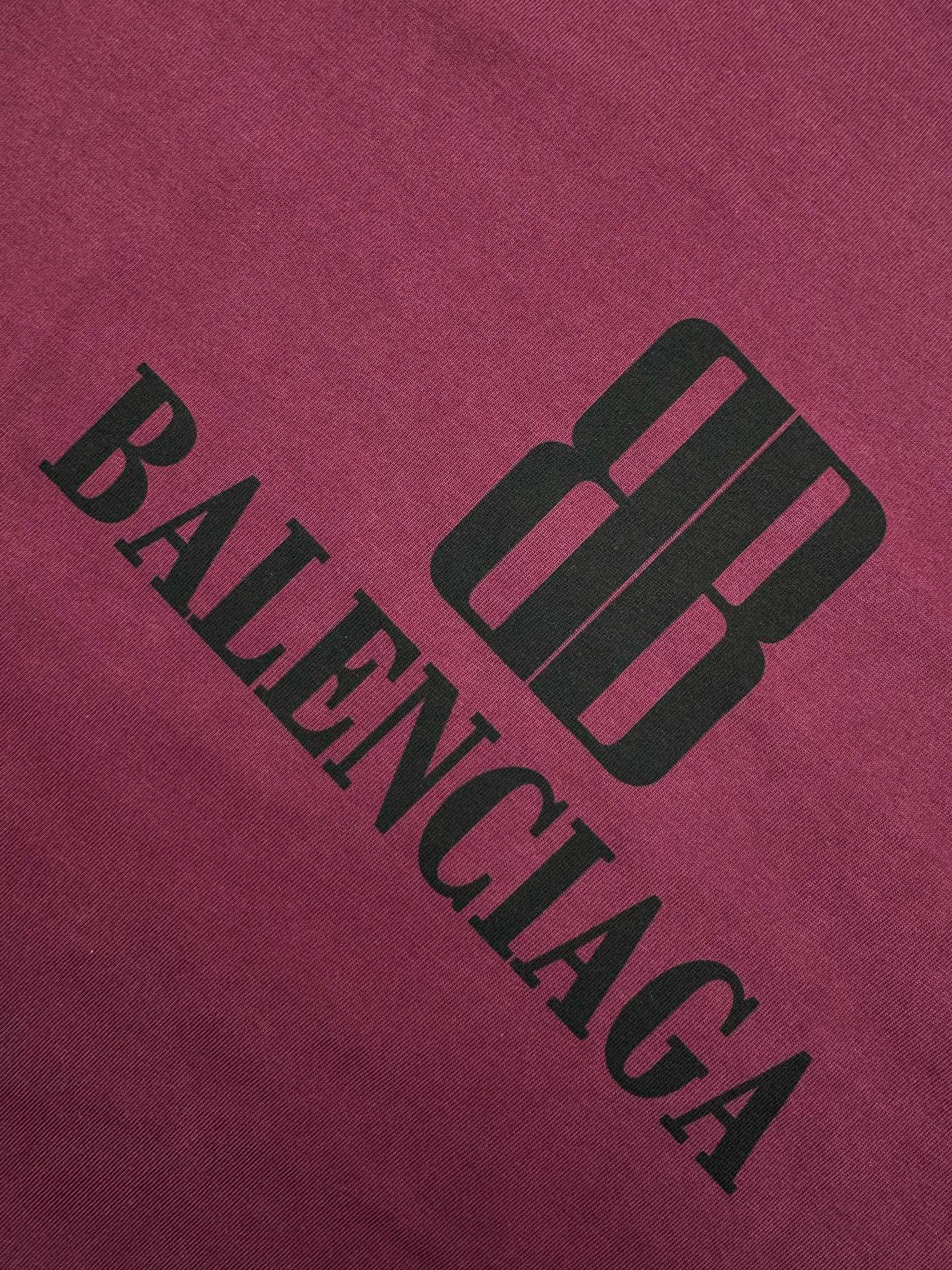 Футболки Женские Balenciaga 1010132