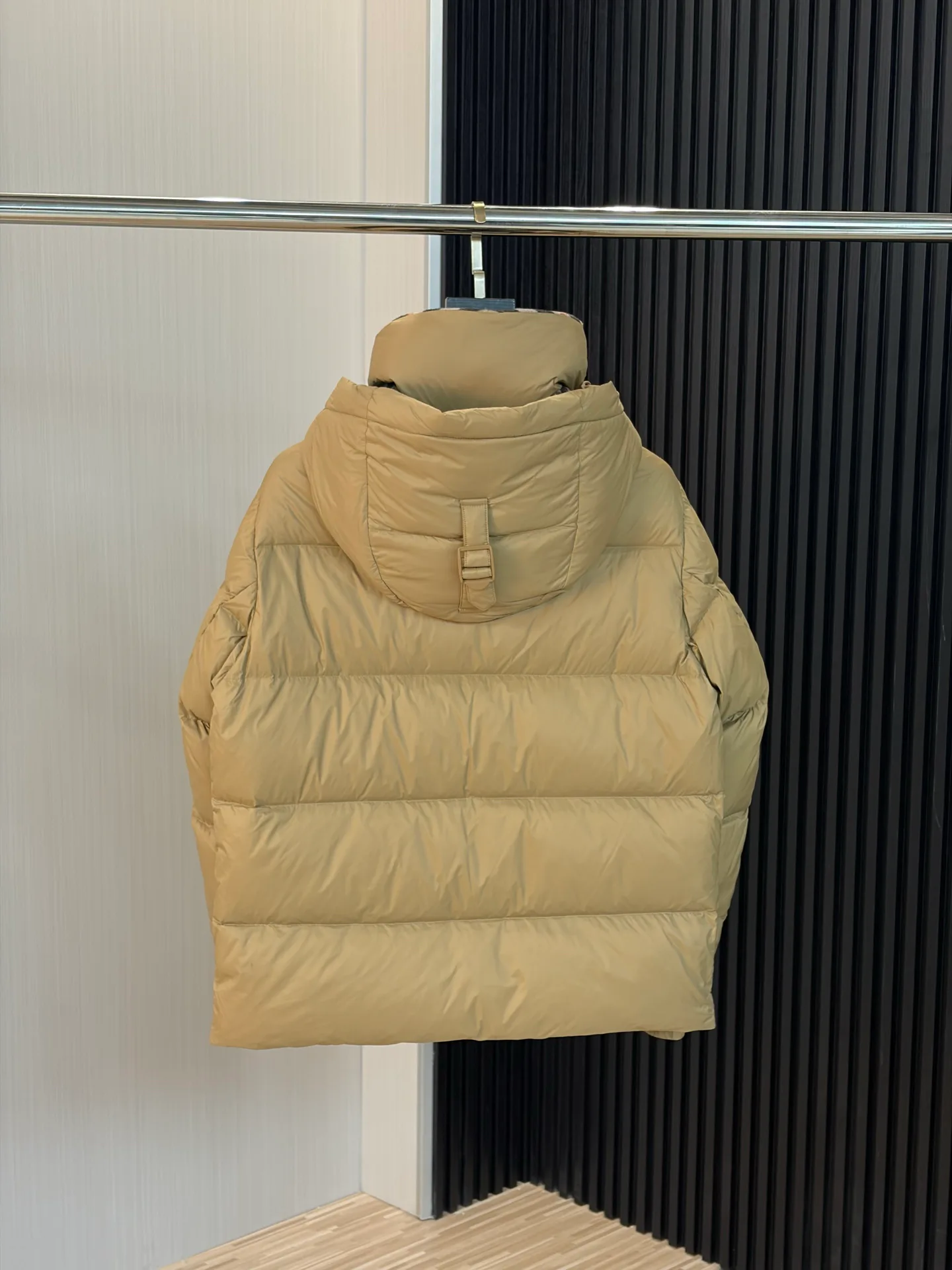 Куртки И Пуховики Женские Burberry 18706504