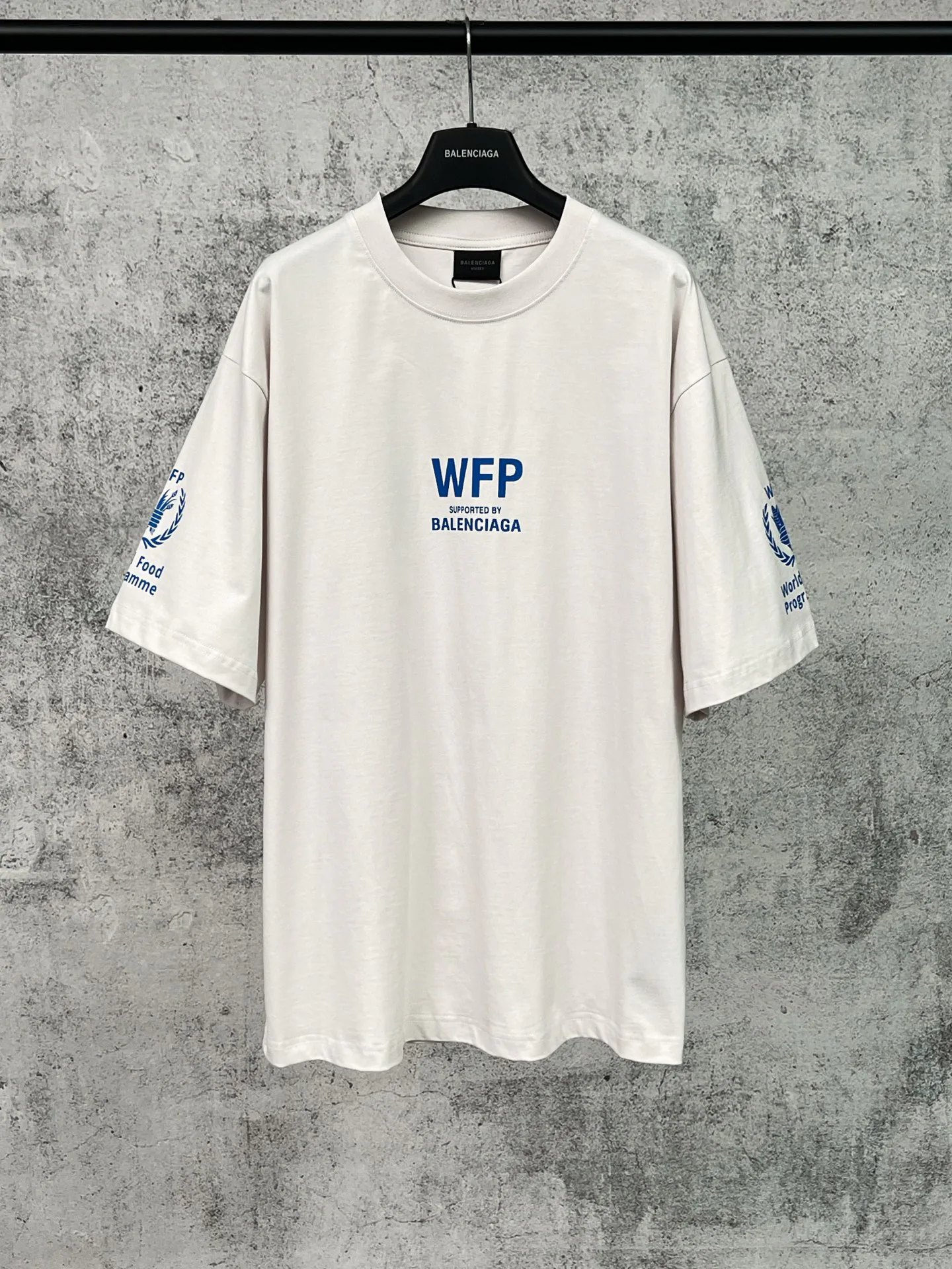 Футболки Женские Balenciaga 9465332