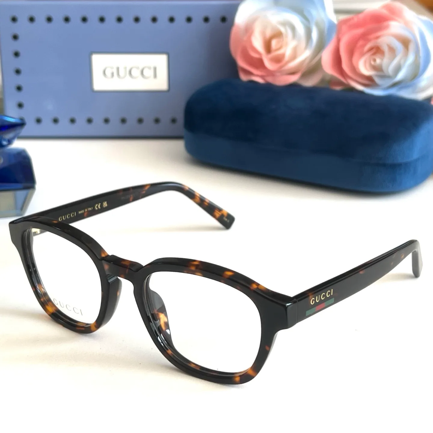 Очки Gucci 17428240