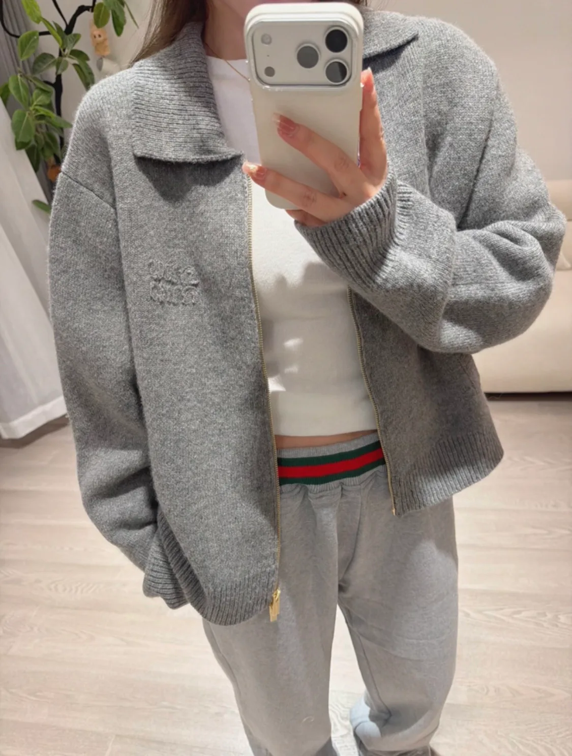 Джемперы И Свитеры Женские Miu Miu 525044