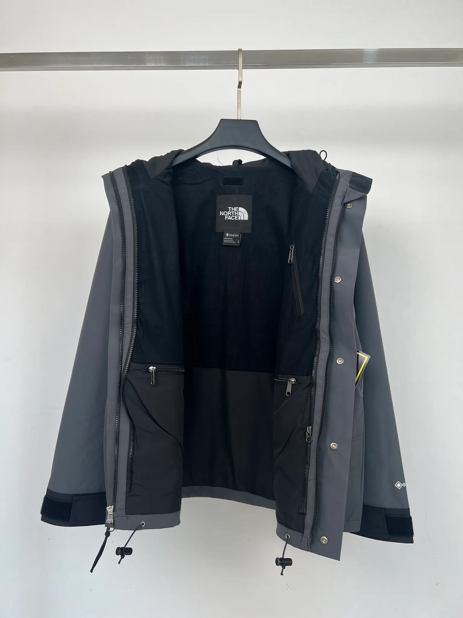 Куртки И Пуховики Женские The North Face 18416093