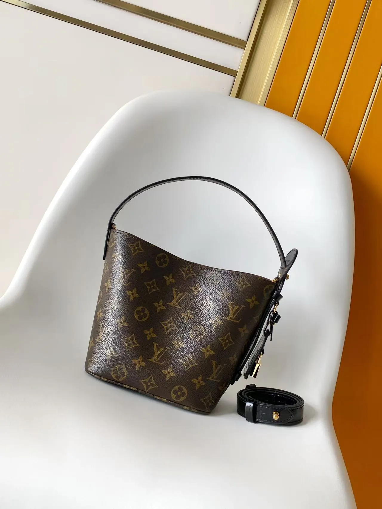 Классические Сумки Женские Louis Vuitton 11872305