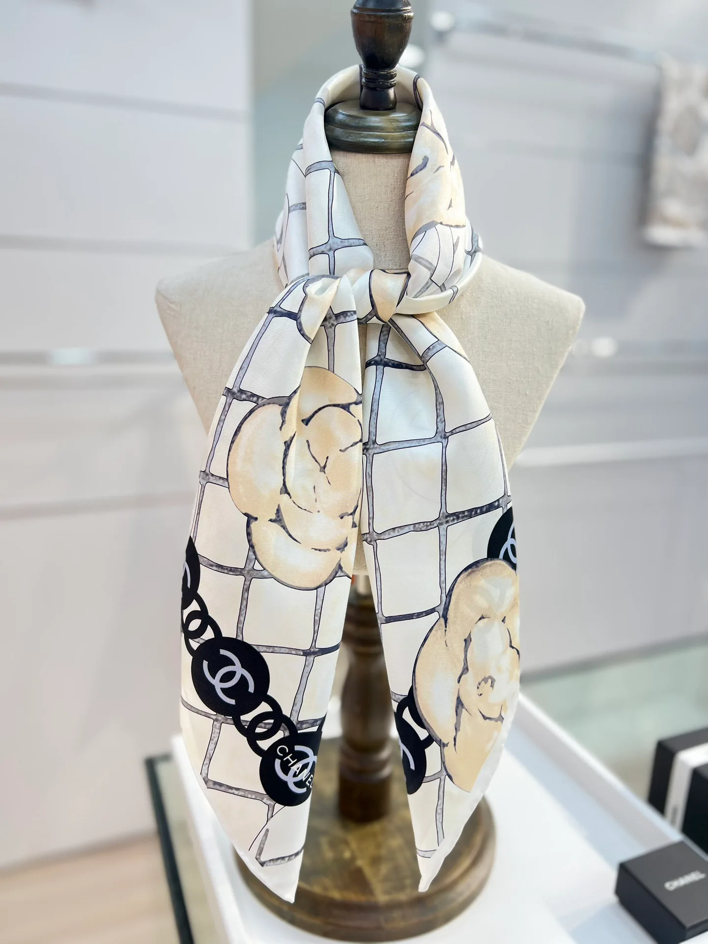 Шарфы Chanel 16247