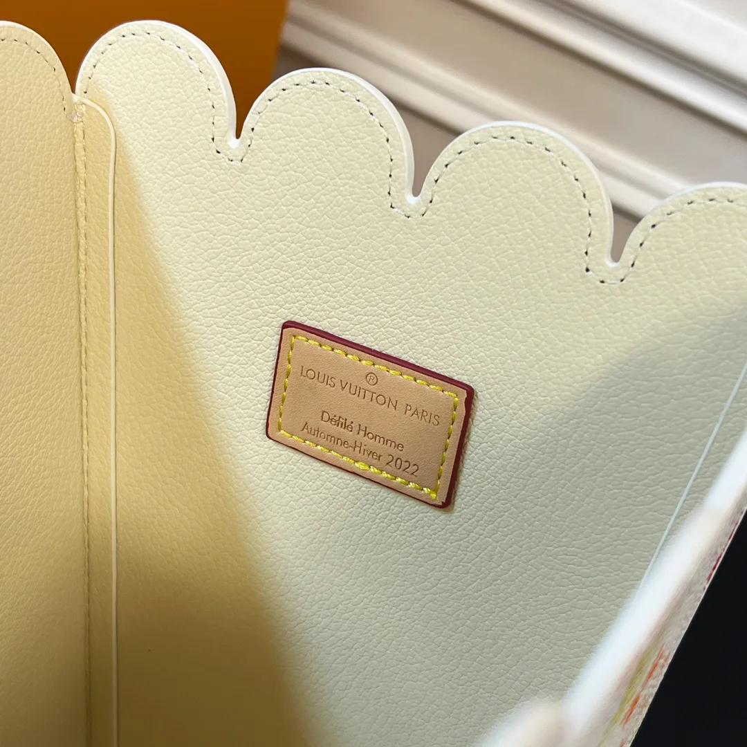 Посуда Louis Vuitton 233202