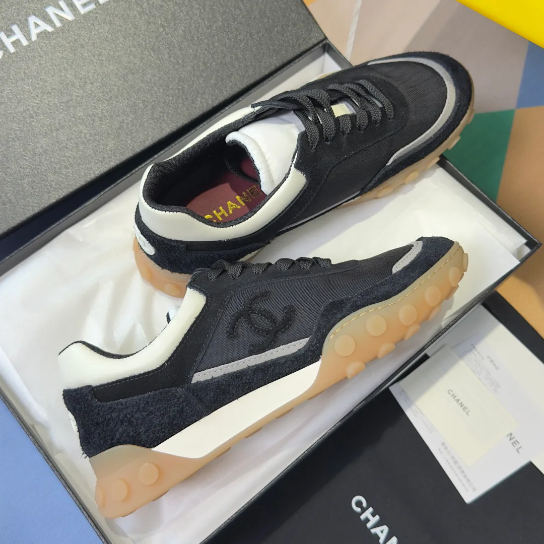 Кроссовки Женские Chanel 11595702