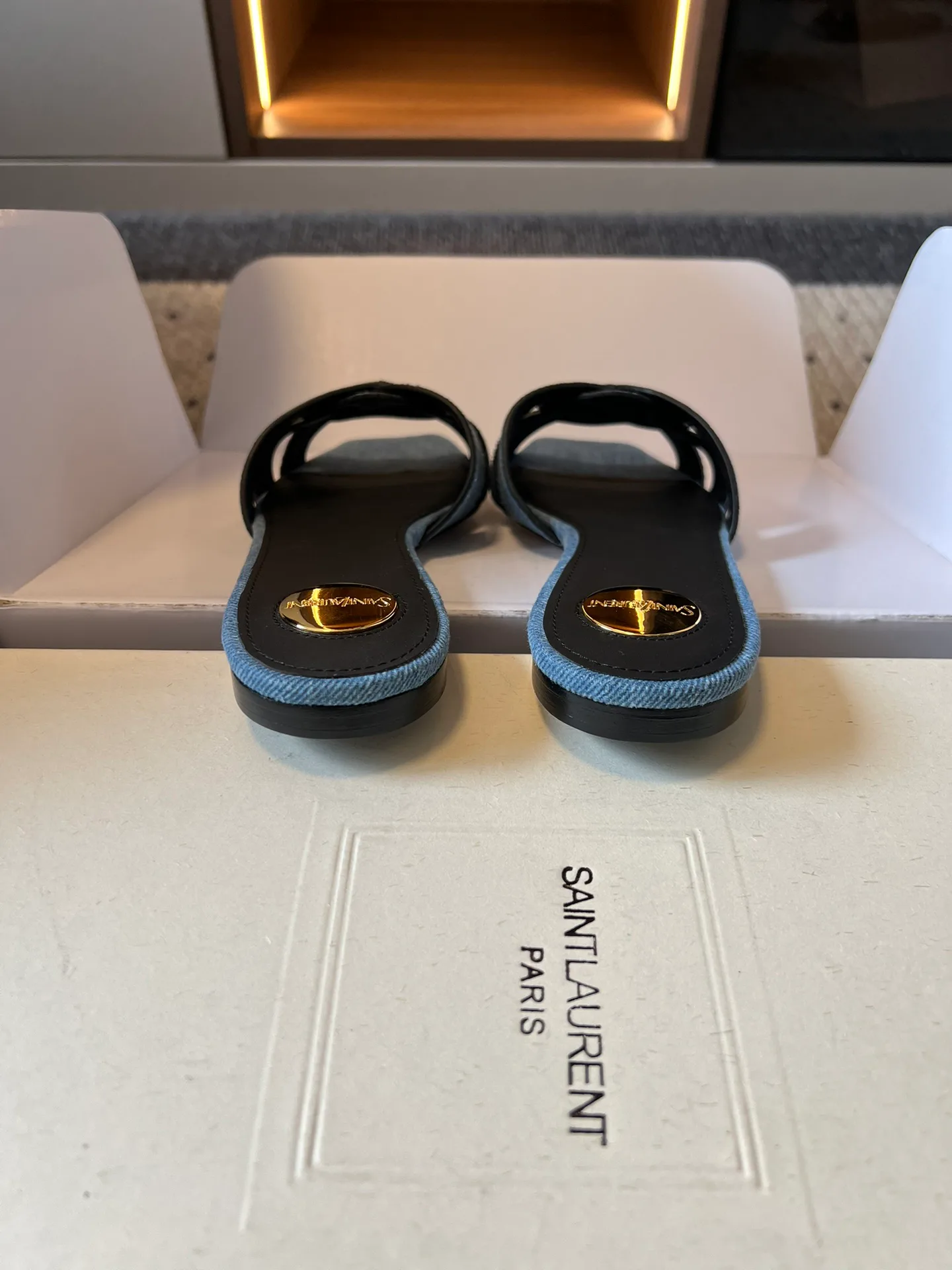 Сандалии Женские Saint Laurent 11239373