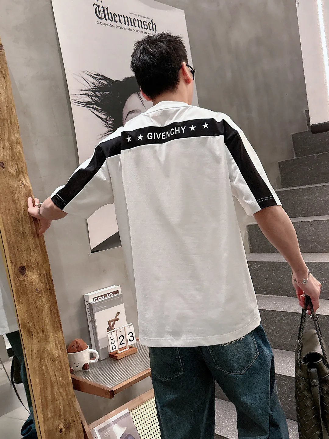 Футболки Мужские Givenchy 11523355