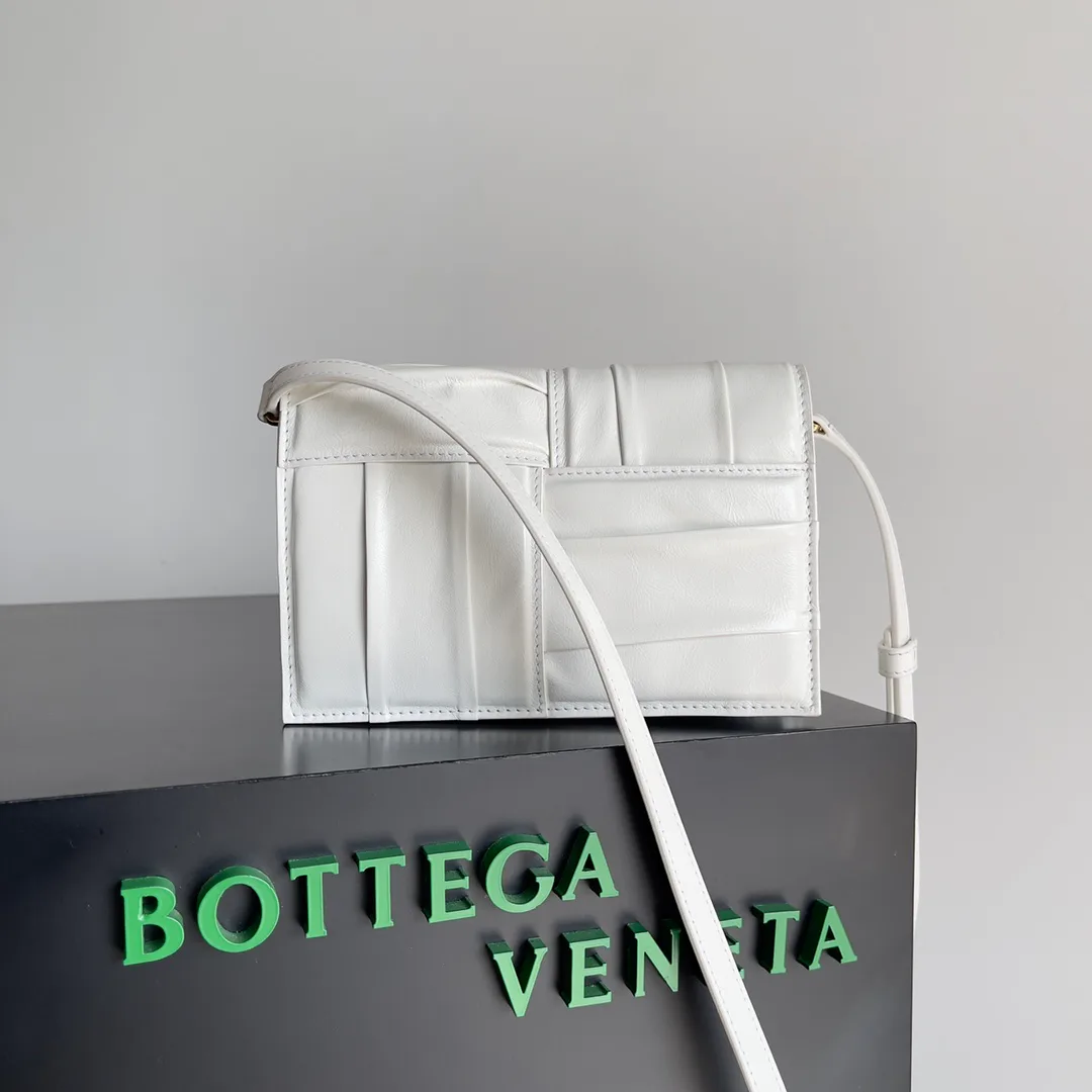 Сумки На Ремне Женские Bottega Veneta 974139
