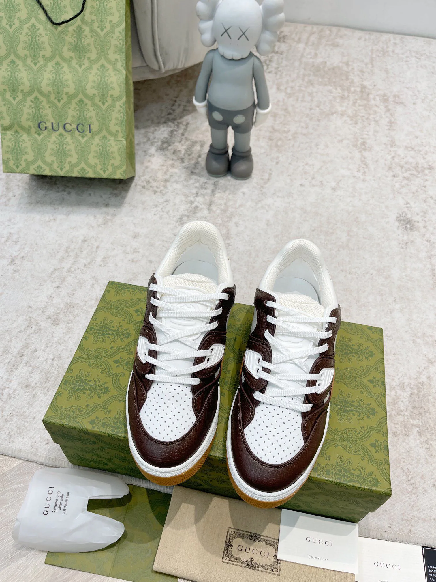 Кроссовки Женские Gucci 945089