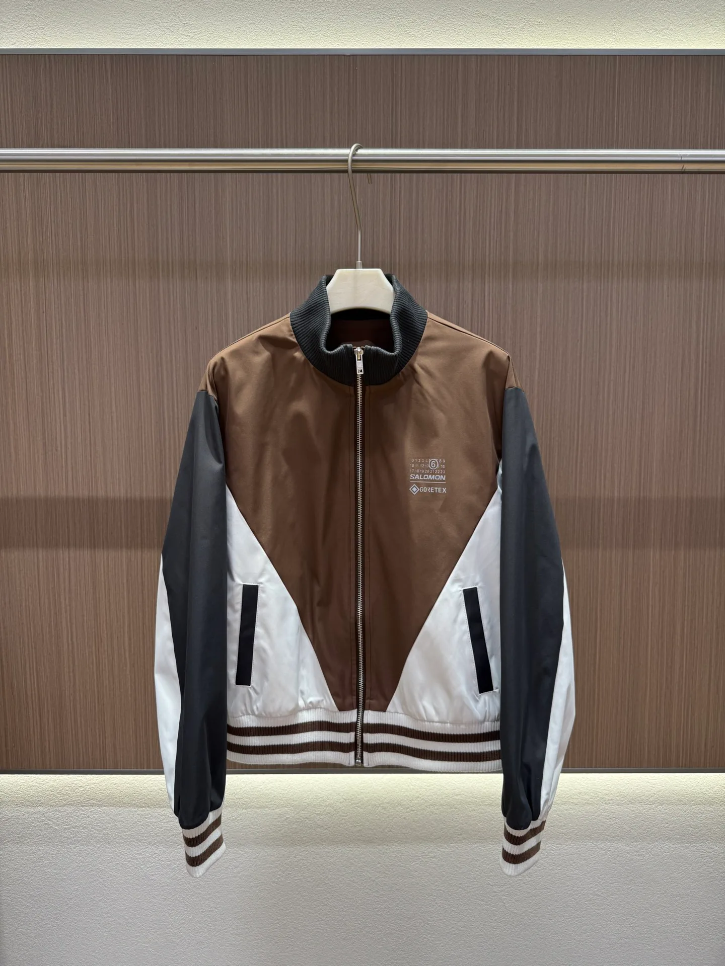 Куртки Женские Maison Margiela Куртки Женские Maison Margiela