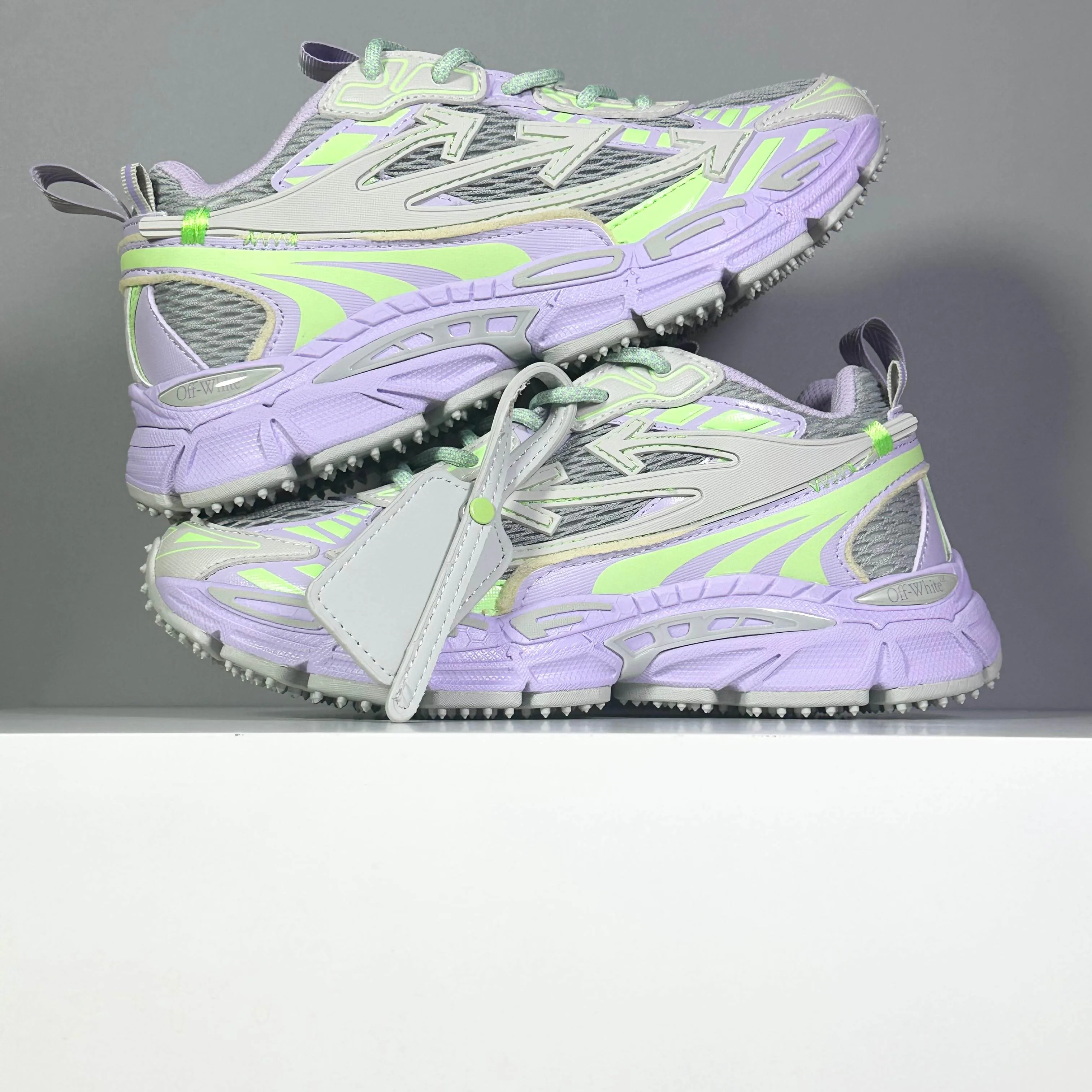 Кроссовки Женские Off-White 20098070