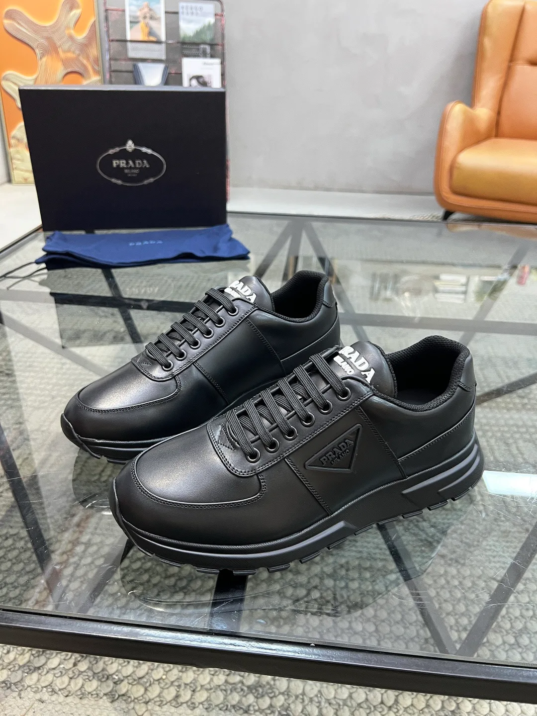 Кроссовки Мужские Prada 17950937