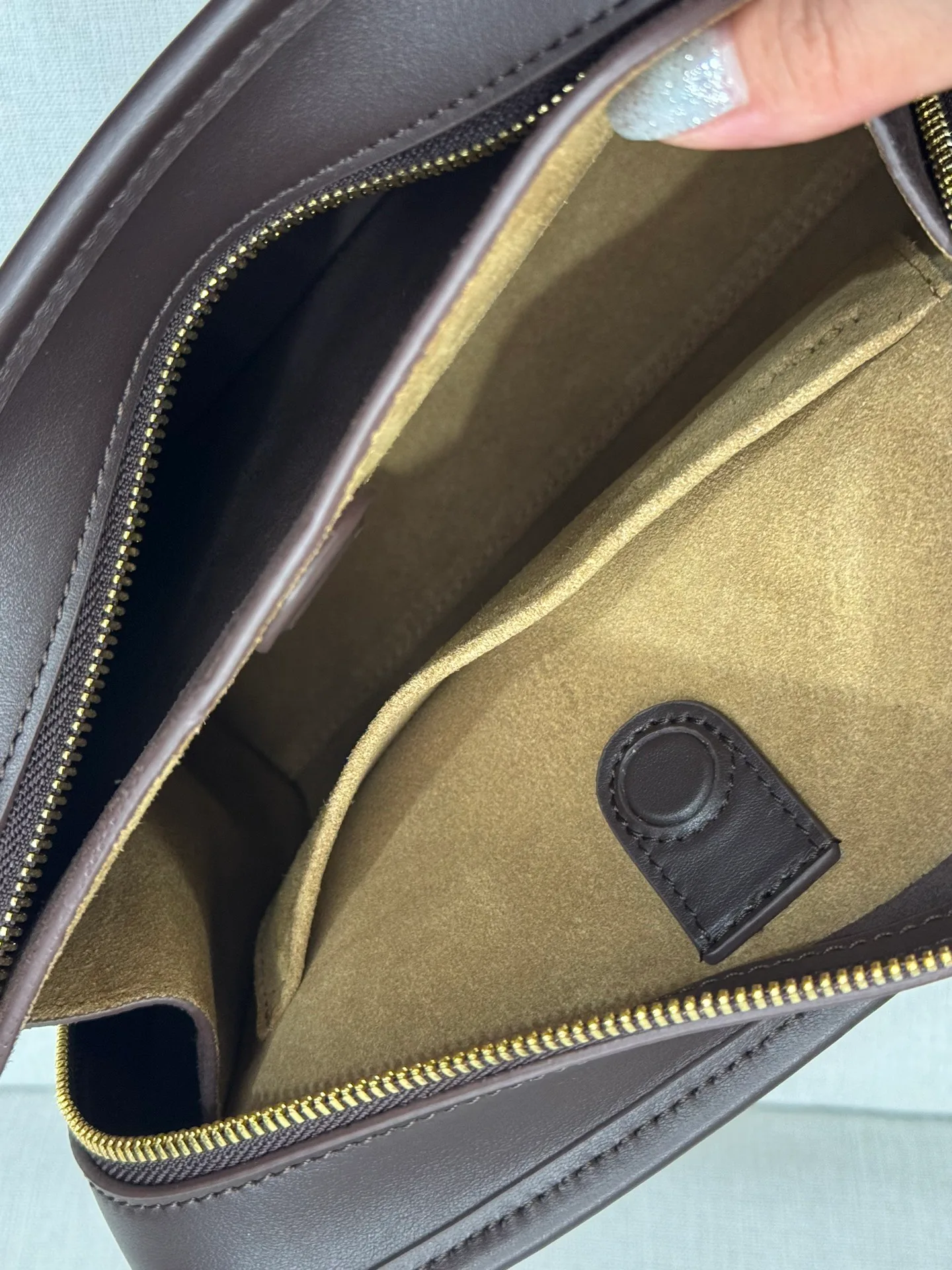Классические Сумки Женские Loewe 12630174