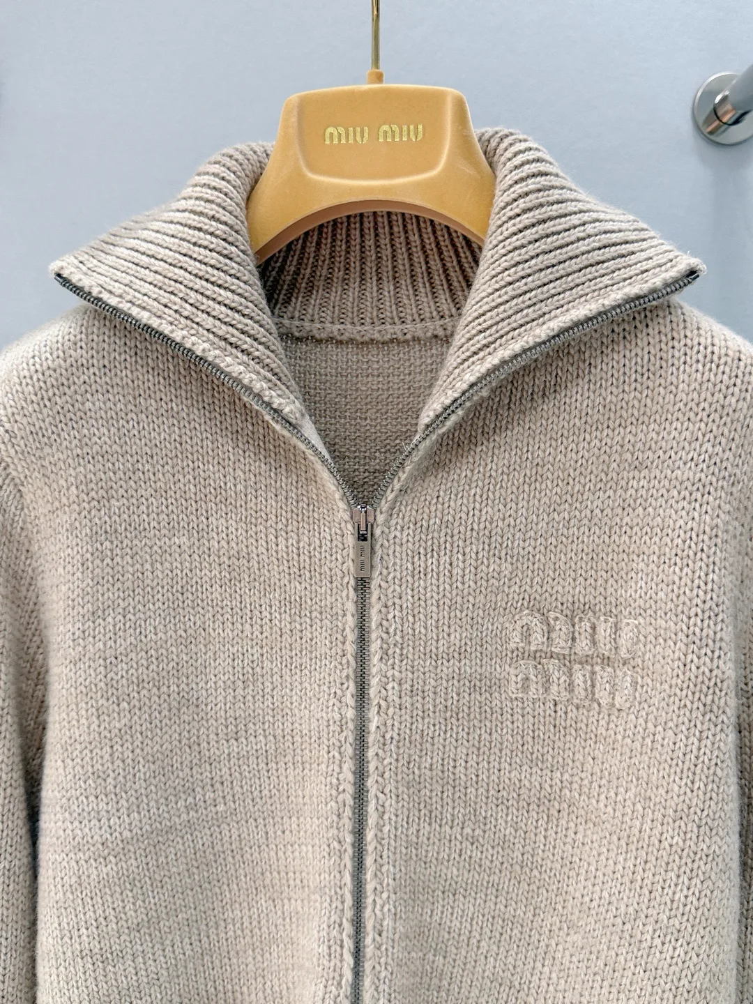 Джемперы И Свитеры Женские Miu Miu 9008904