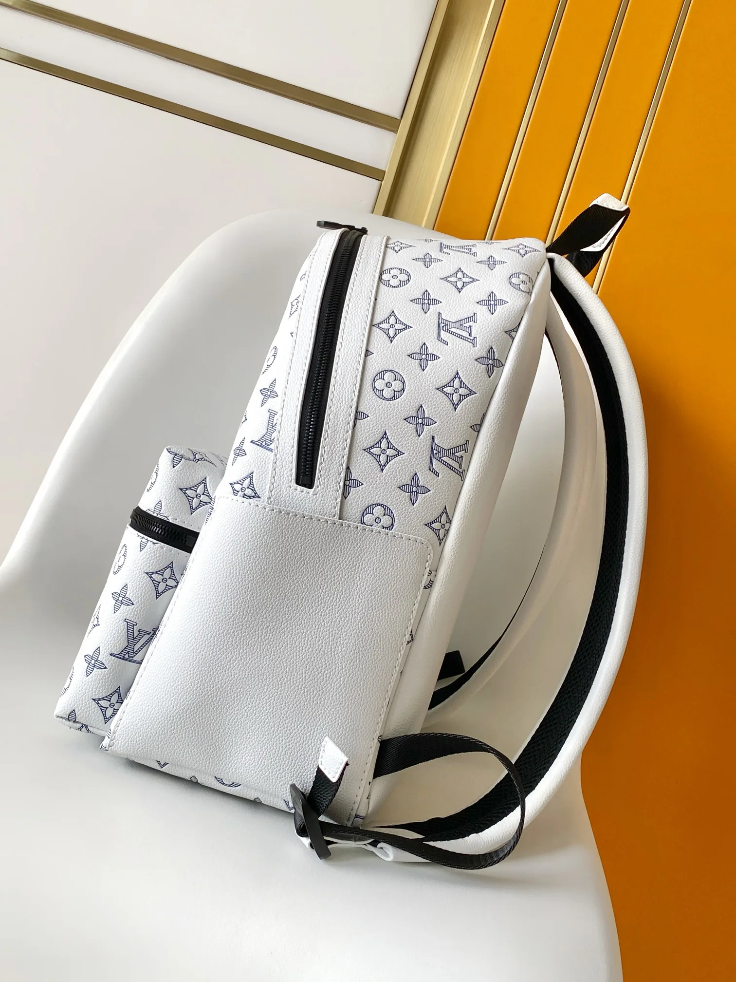 Рюкзаки Женские Louis Vuitton 1253926