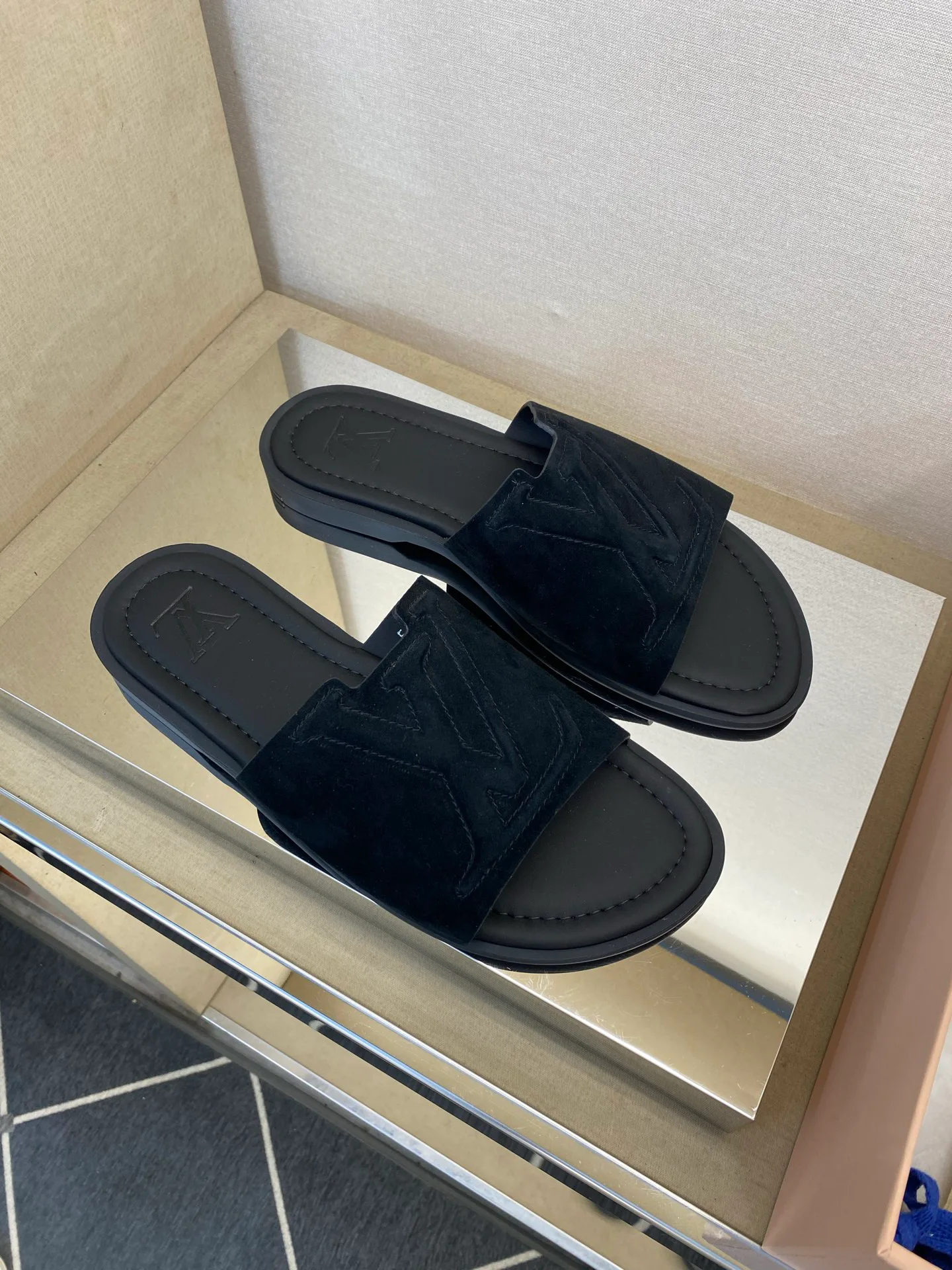 Сандалии Мужские Louis Vuitton 11767894