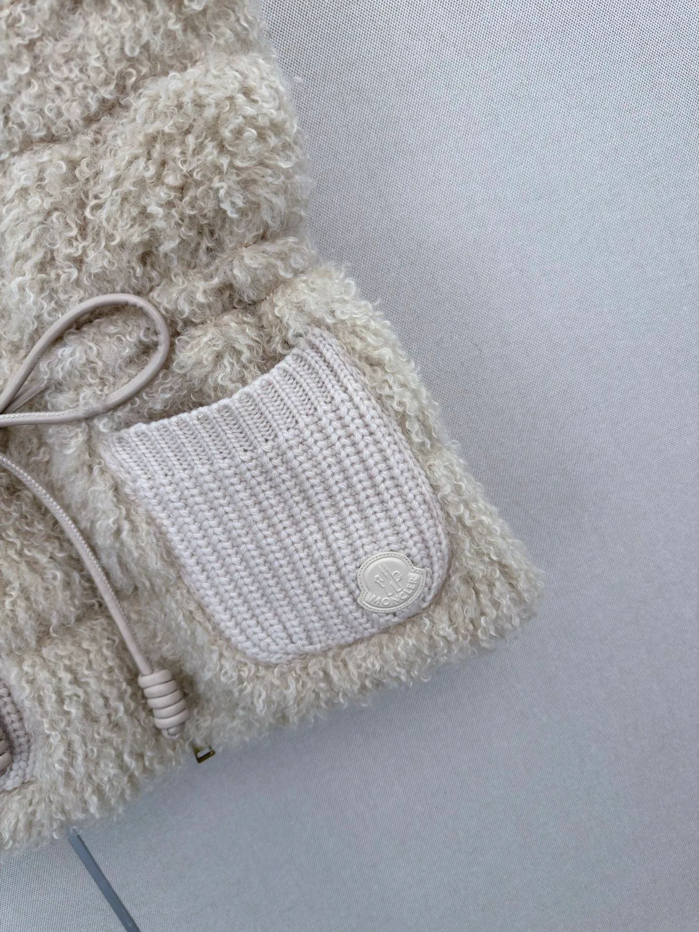 Жилеты Женские Moncler 18108848