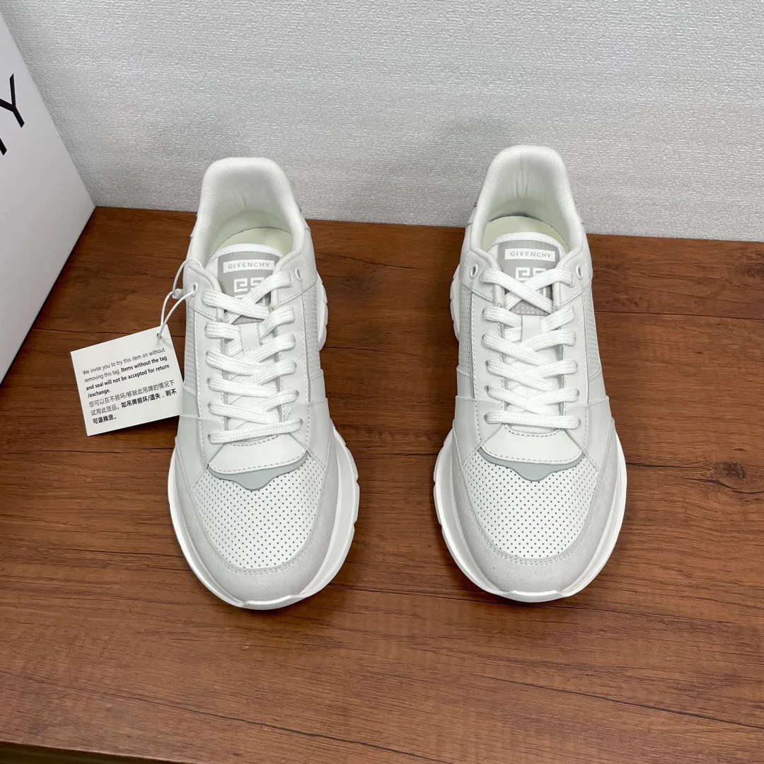 Кроссовки Мужские Givenchy 12788762