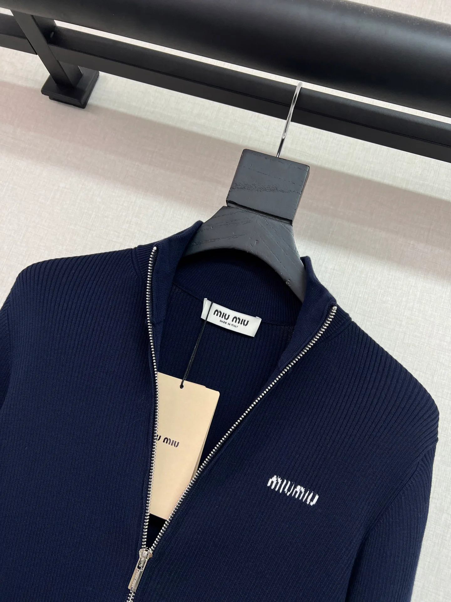 Джемперы И Свитеры Женские Miu Miu 18232400