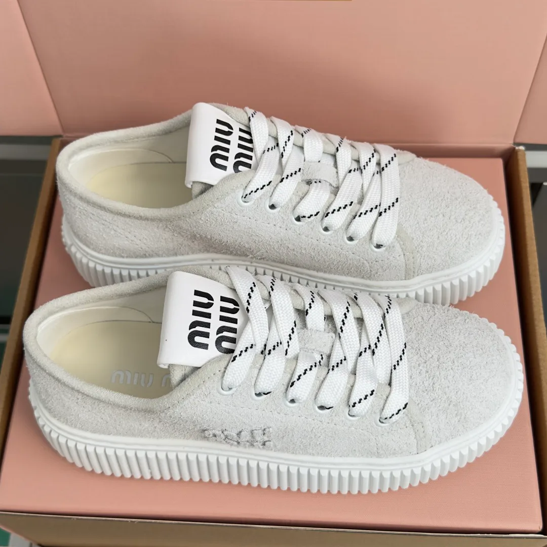 Кроссовки Женские Miu Miu 17950572