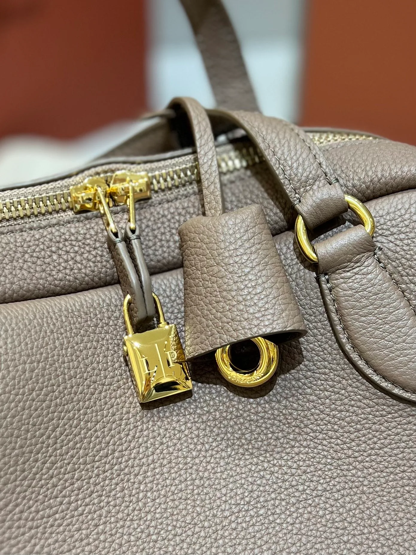 Классические Сумки Женские Loro Piana 13094810
