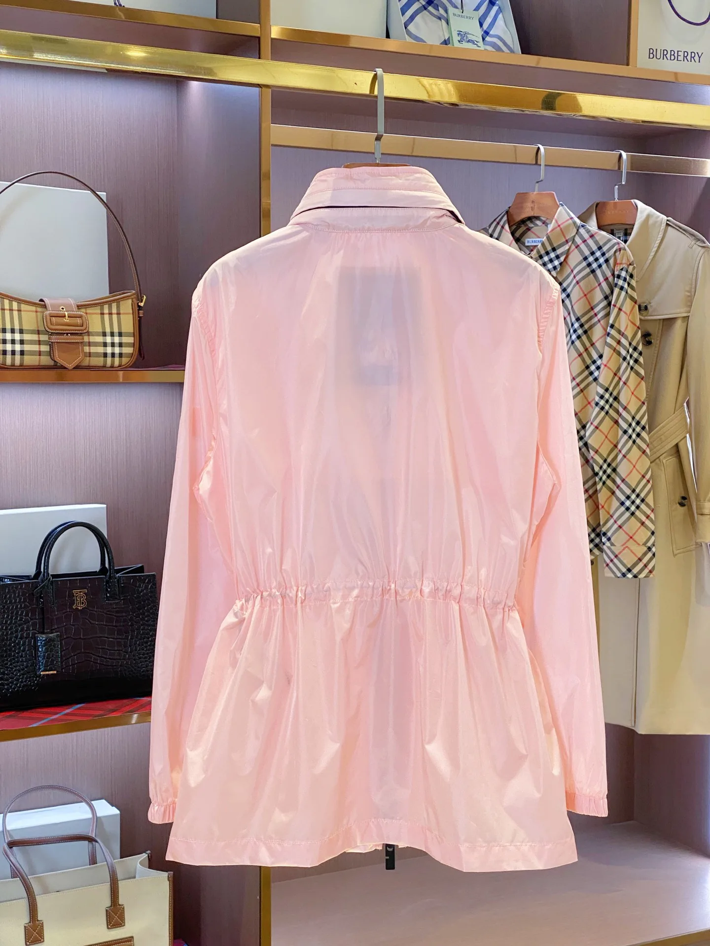 Куртки И Пуховики Женские Burberry 16927091