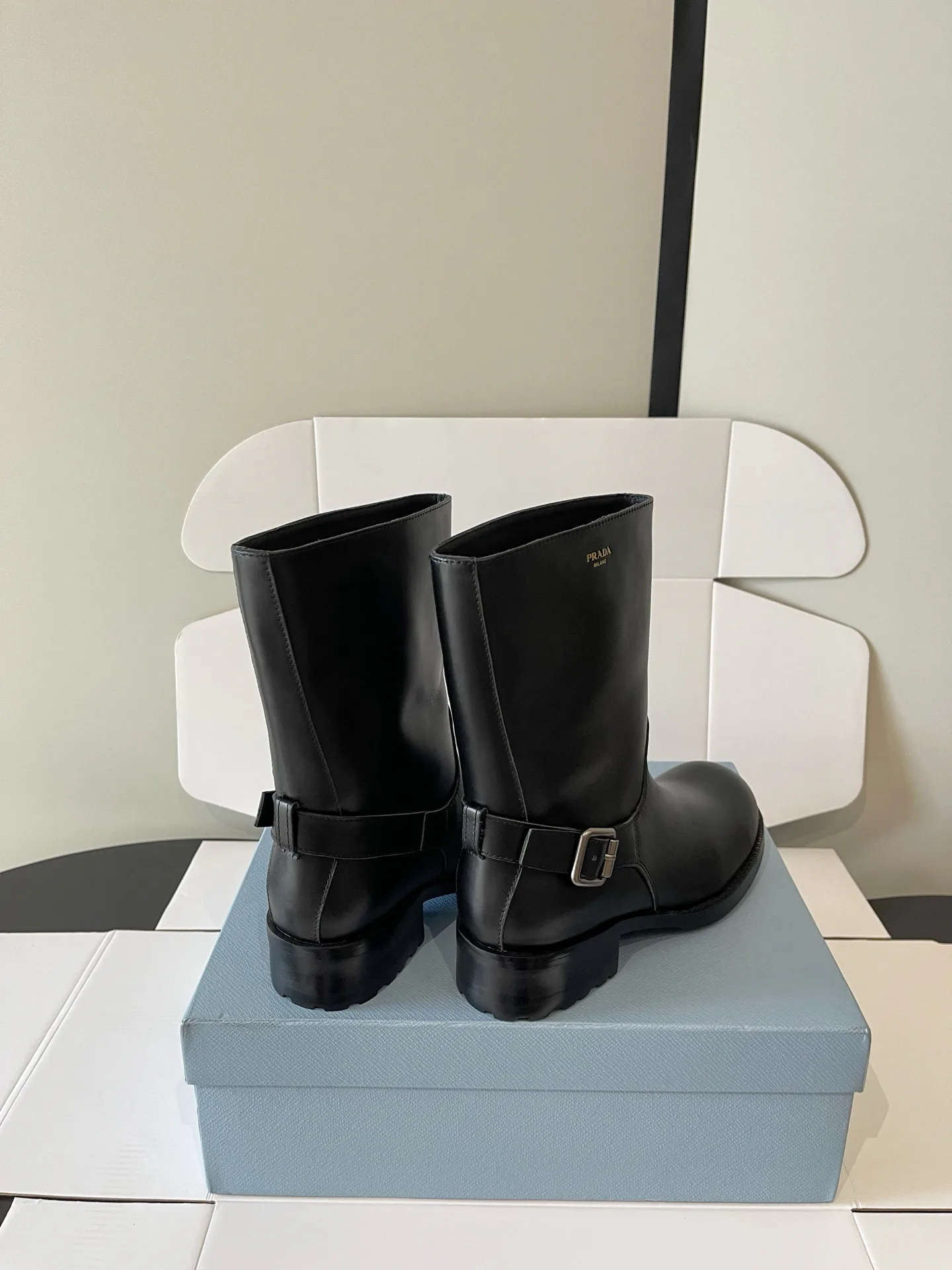 Сапоги Женские Prada 18092747